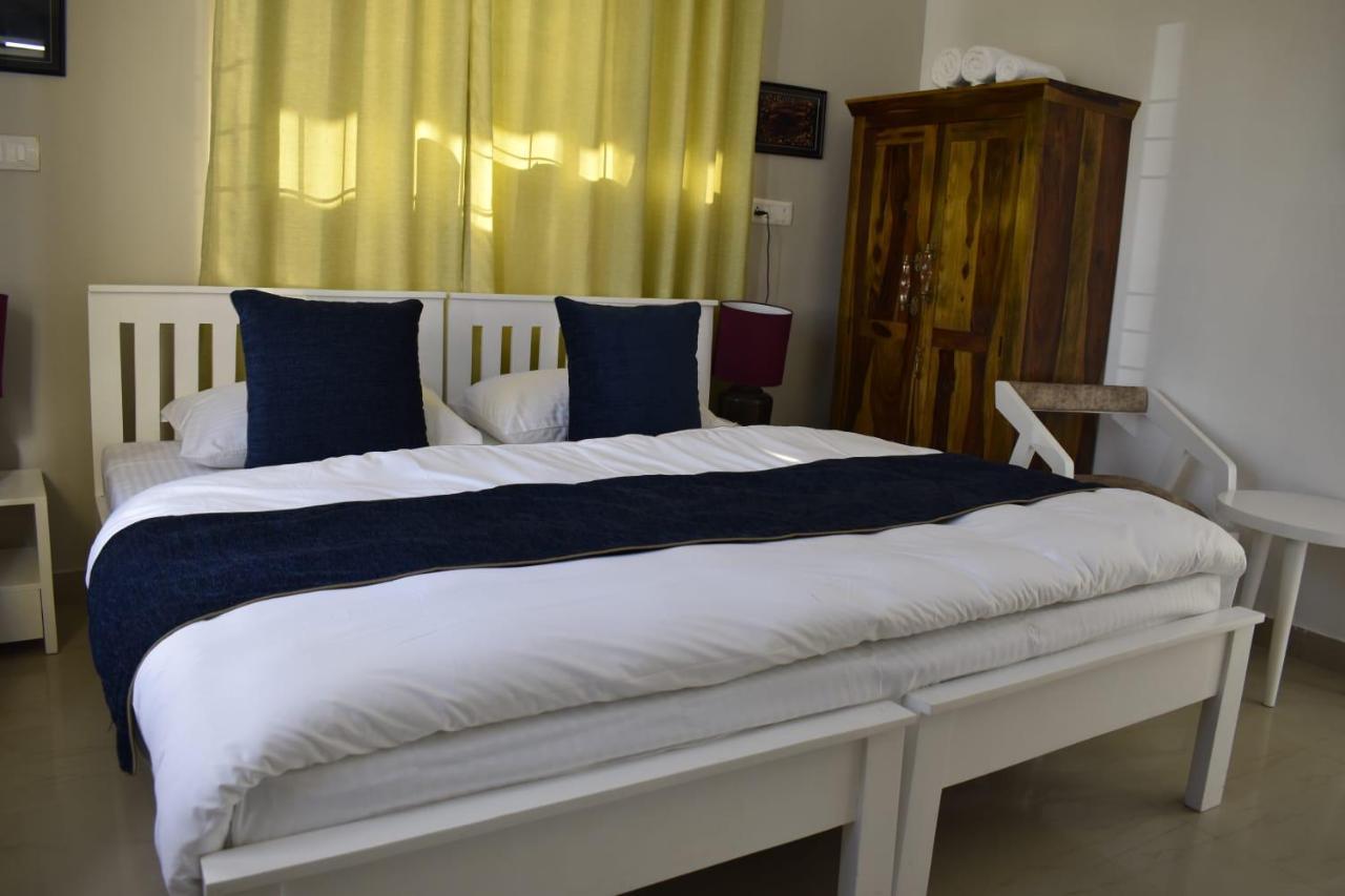 Bir High Hotel ภายนอก รูปภาพ