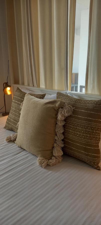 Bir High Hotel ภายนอก รูปภาพ