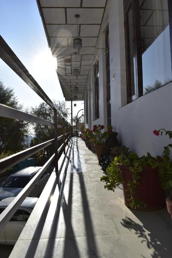 Bir High Hotel ภายนอก รูปภาพ